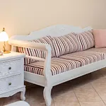 Апартаменты Artemis Superb 2 Bedroom 700 M Away From The