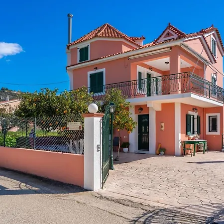 Artemis Superb 2 Bedroom 700 M Away From The * Миния