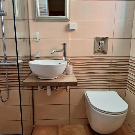 Artemis Superb 2 Bedroom 700 M Away From The Apartment *