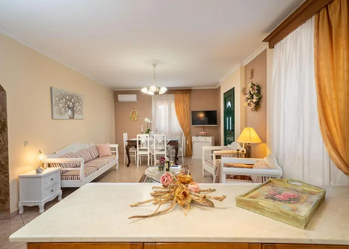 Artemis Superb 2 Bedroom 700 M Away From The *