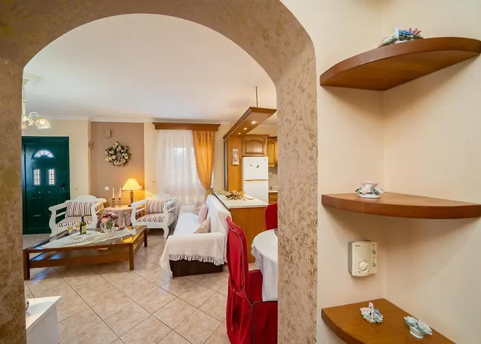 Artemis Superb 2 Bedroom 700 M Away From The * Minia