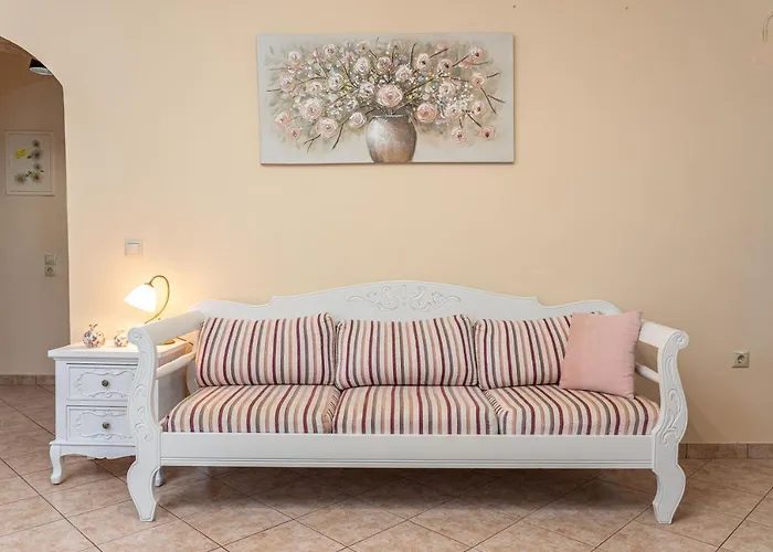 Artemis Superb 2 Bedroom 700 M Away From The * Minia