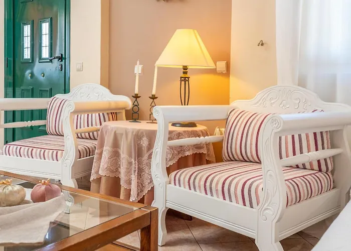 Artemis Superb 2 Bedroom 700 M Away From The * Minia
