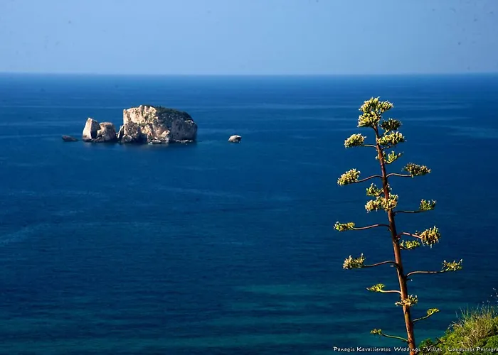 Artemis Superb 2 Bedroom 700 M Away From The Minia